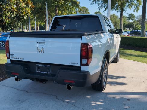 Used 2022 Honda Ridgeline RTL-E image 10