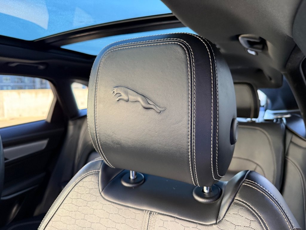 Used 2021 Jaguar F-PACE R-Dynamic S AWD/4WD image 17