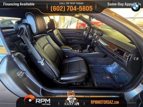Used 2013 BMW 328i Convertible image 8