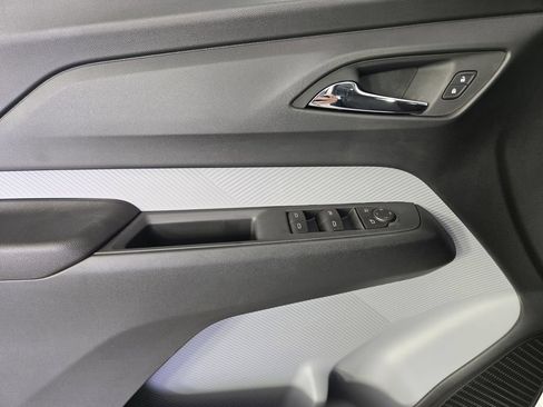 New 2027 Chevrolet Bolt LT w/ Comfort Package FWD image 22
