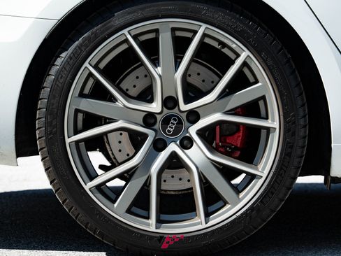 Used 2021 Audi S4 Premium Plus w/ Premium Plus Package image 40