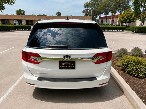 Used 2018 Honda Odyssey EX-L image 7