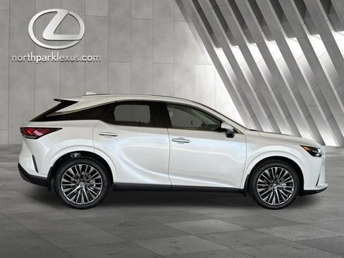 Certified 2025 Lexus RX 350 FWD w/ Convenience Package image 4