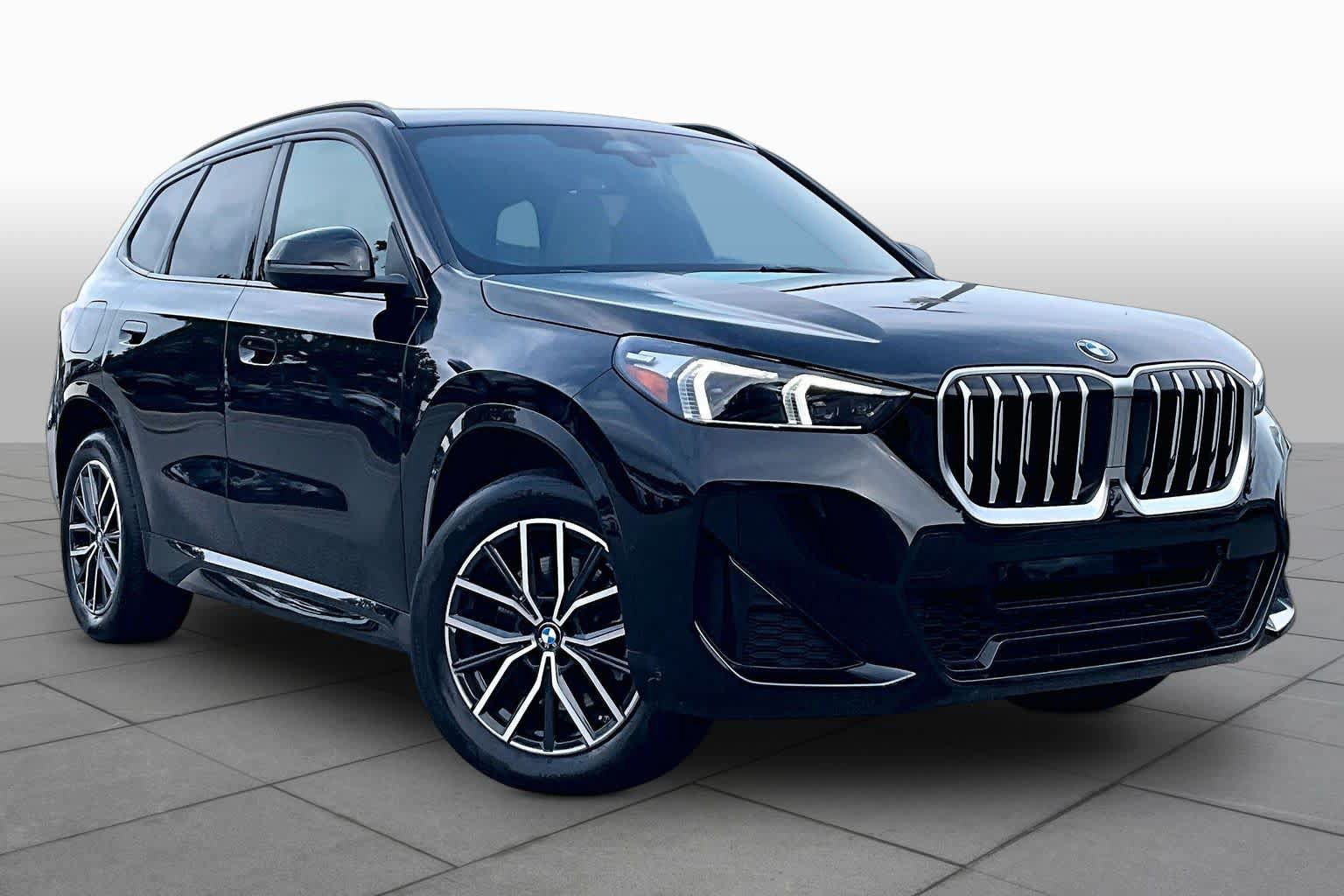 Used 2025 BMW X1 xDrive28i AWD/4WD image 2