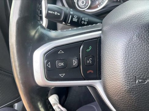Used 2020 RAM 1500 Big Horn AWD/4WD image 18