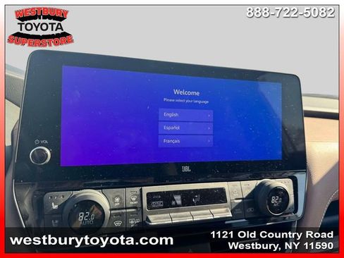 Used 2024 Toyota Grand Highlander AWD image 29