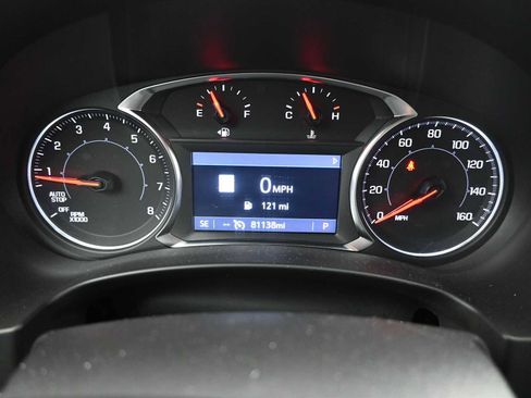 Used 2022 GMC Terrain SLE w/ Driver Convenience Package image 17