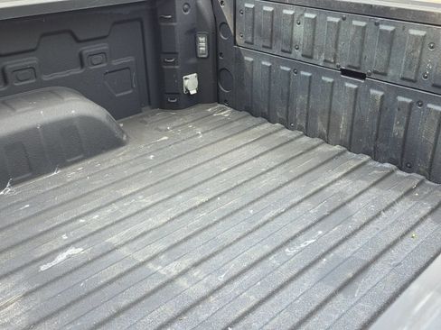 Used 2022 GMC Sierra 1500 Denali AWD/4WD image 32