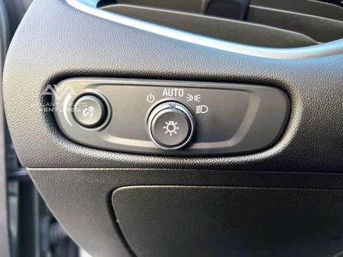 Used 2024 Chevrolet Malibu LT image 23