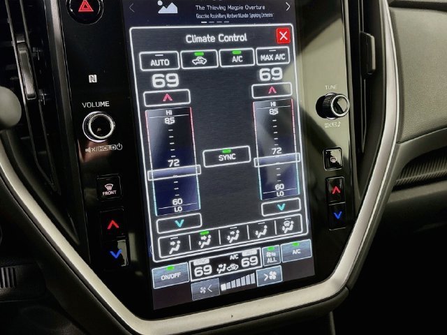 Certified 2025 Subaru Crosstrek 2.5i Premium AWD/4WD image 19
