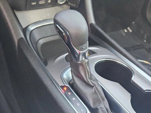 Used 2024 Chevrolet Malibu LT FWD image 14
