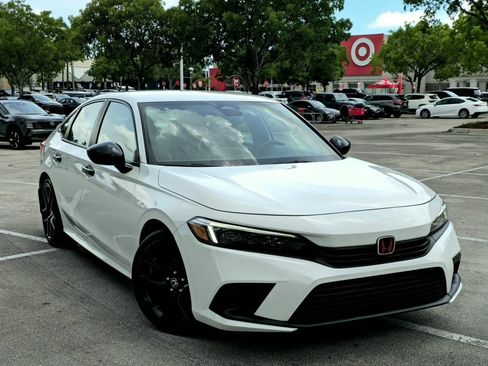 Used 2022 Honda Civic Sport image 6