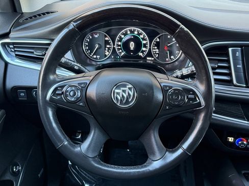 Used 2019 Buick Enclave Avenir image 38
