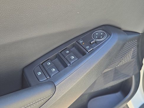 New 2026 Kia Seltos EX image 18