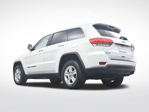 Used 2017 Jeep Grand Cherokee Laredo AWD/4WD image 35