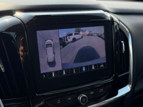 Used 2020 Chevrolet Traverse RS AWD/4WD image 22