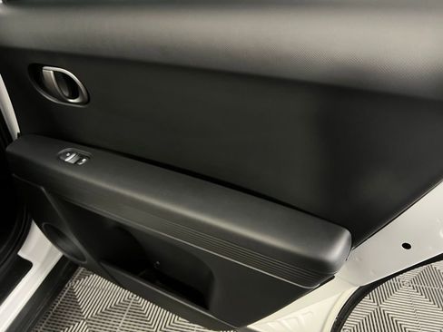 Used 2025 Hyundai Ioniq 5 SEL image 30