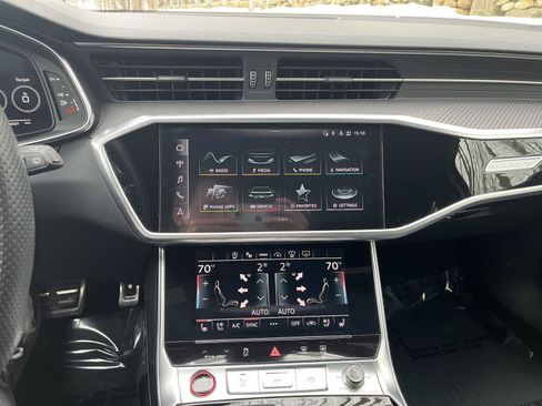 Used 2023 Audi RS 6 image 11