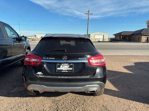 Used 2019 Mercedes-Benz GLA 250 4MATIC image 9