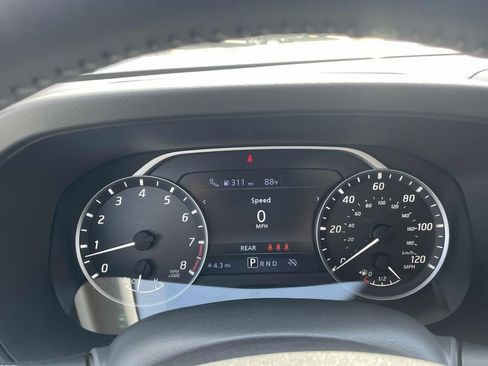 New 2026 Nissan Frontier SV w/ SV Convenience Package image 24