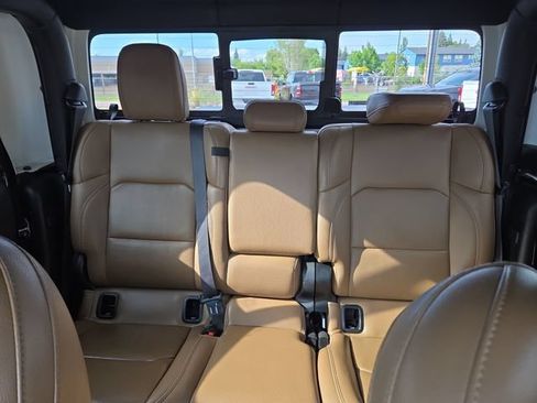 Used 2021 Jeep Gladiator Rubicon AWD/4WD image 28