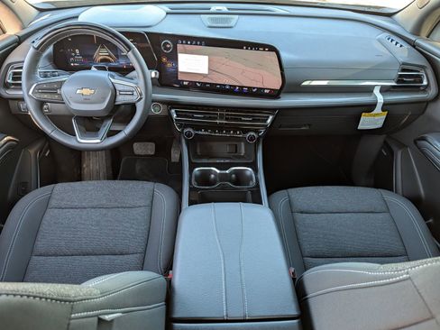 New 2026 Chevrolet Traverse LT w/ Enhanced Driving Package image 7