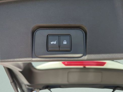 New 2026 Nissan Rogue SV image 17