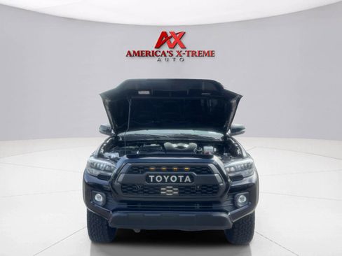 Used 2022 Toyota Tacoma TRD Off-Road w/ Technology Package AWD/4WD image 68