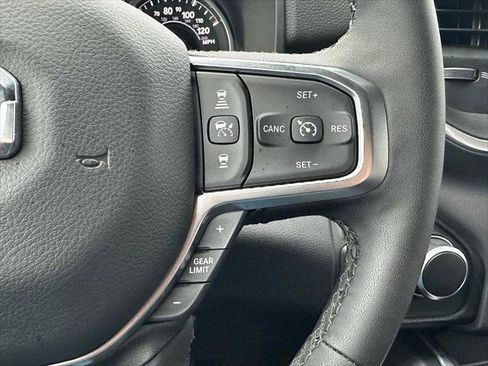Used 2025 RAM 1500 Big Horn image 33