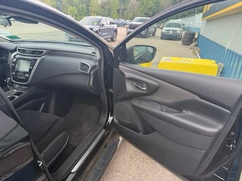 Used 2021 Nissan Murano SV AWD/4WD image 11