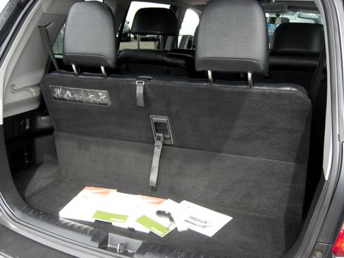 Used 2009 Toyota Highlander Sport FWD image 13