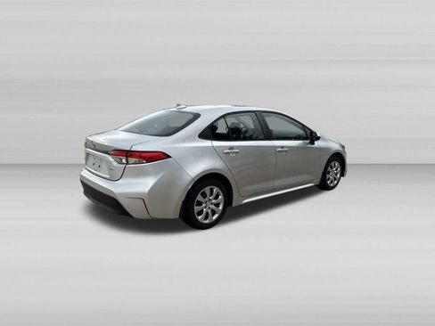Used 2024 Toyota Corolla LE FWD image 6