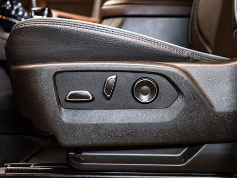 Used 2025 GMC Sierra 1500 Denali w/ Denali Reserve Package image 25