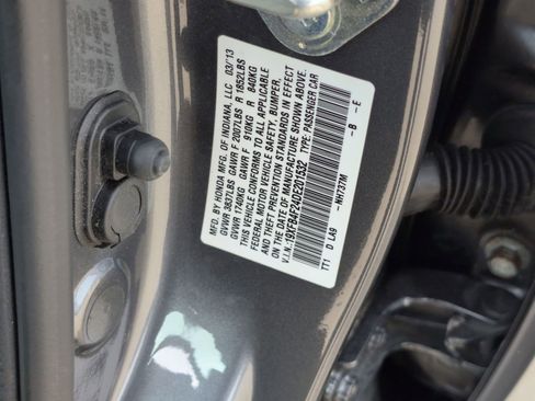 Used 2013 Honda Civic Hybrid image 19
