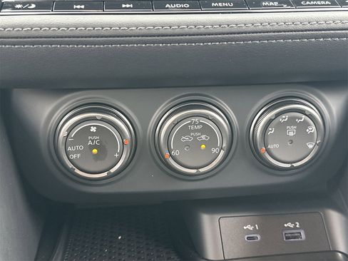 New 2025 Nissan Z Performance w/ Floor Mat Package image 5