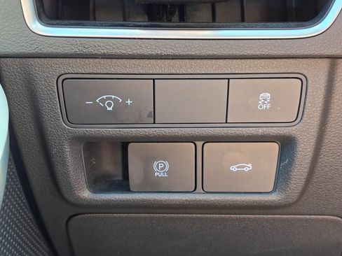Used 2025 Hyundai Sonata SEL FWD image 24