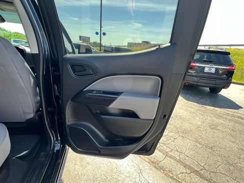 Used 2020 Chevrolet Colorado W/T w/ WT Convenience Package image 24