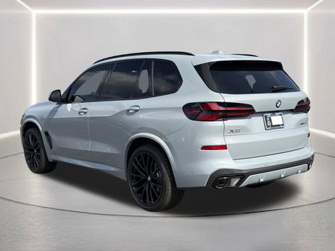 New 2026 BMW X5 sDrive40i image 24