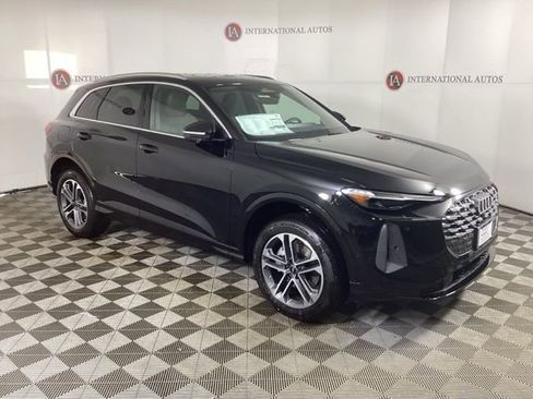 New 2025 Audi Q5 Premium Plus image 3