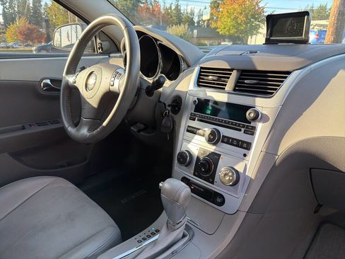 Used 2009 Chevrolet Malibu LT w/ HFV6 Engine Package image 16