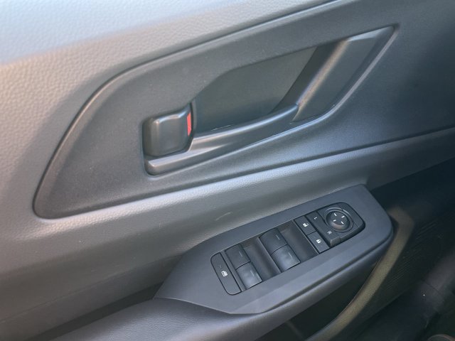 Used 2025 Toyota Prius LE FWD image 15