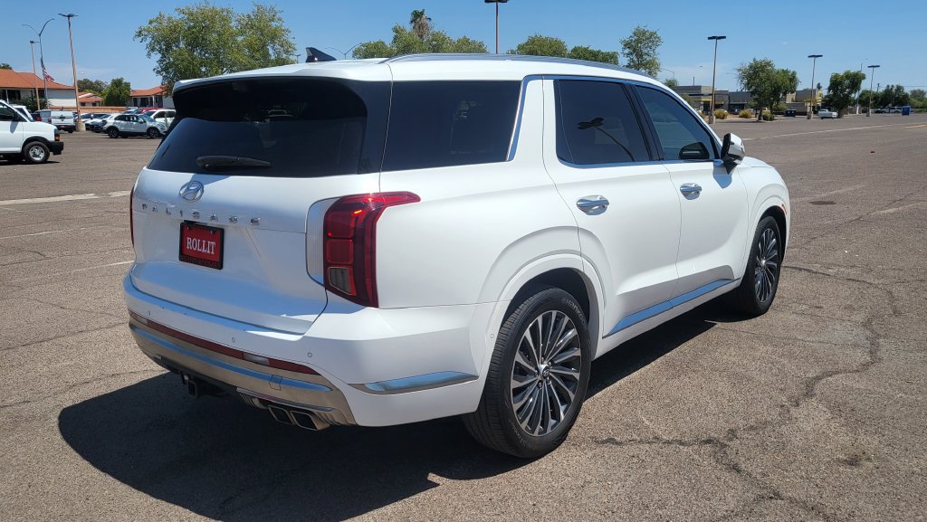 Used 2025 Hyundai Palisade Calligraphy FWD image 11