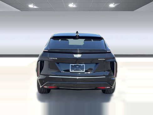 Certified 2024 Cadillac Lyriq Tech w/ Driver Assist Package AWD/4WD image 9