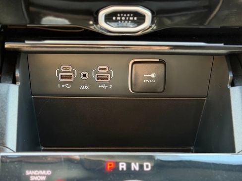 Used 2026 Jeep Grand Cherokee Limited AWD/4WD image 17