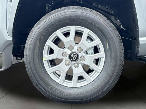 New 2026 Toyota Tacoma SR5 AWD/4WD image 31