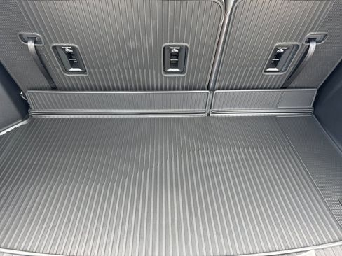 New 2026 GMC Acadia Elevation w/ LPO, Floor Liner Package image 17