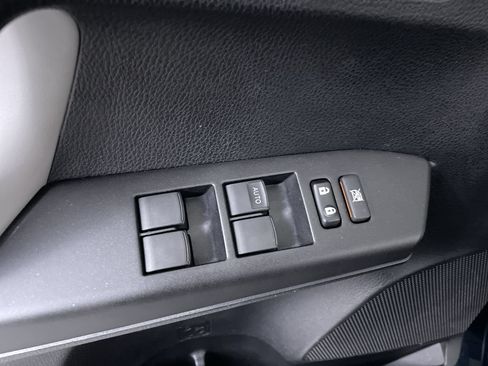 Used 2017 Toyota RAV4 XLE AWD/4WD image 11
