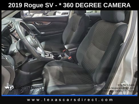 Used 2019 Nissan Rogue SV w/ Premium Package image 6