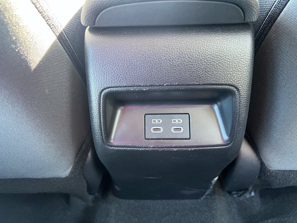 Used 2025 Toyota Corolla LE FWD image 19