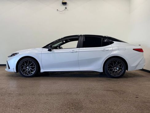 Used 2025 Toyota Camry XSE w/ Premium Package AWD/4WD image 2